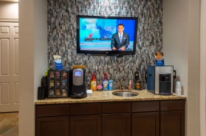 Two Bedroom Apartments for Rent in Conroe, TX - Coffe Bar & TV         